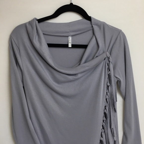 📦 Lucky | Asymmetrical Fringe Wrap Blouse - Picture 2 of 8